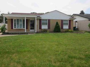 20449 Bourassa Ave, Brownstown, MI 48183