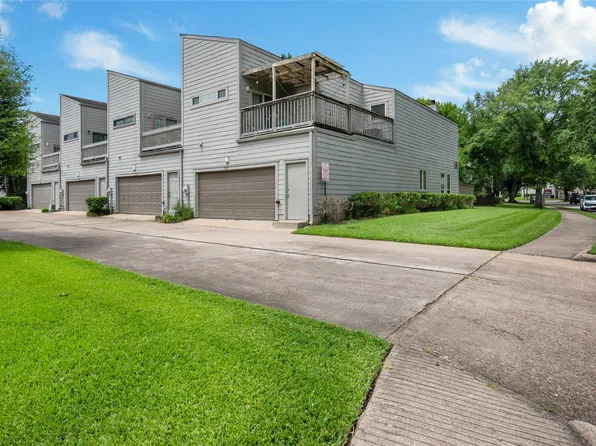 11709 Lakeside Place Dr #232, Houston, TX 77077