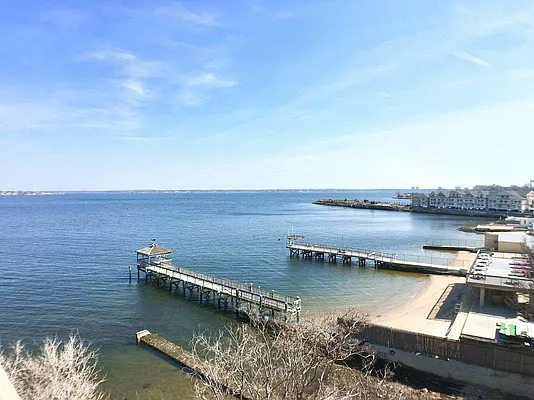 Rented by Bruma Realty LLC | media 1