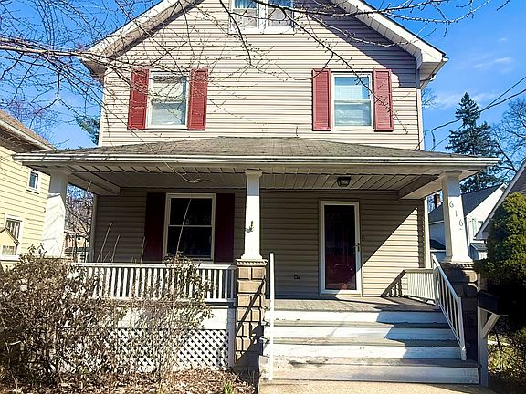 4th image of 616 Wallace St