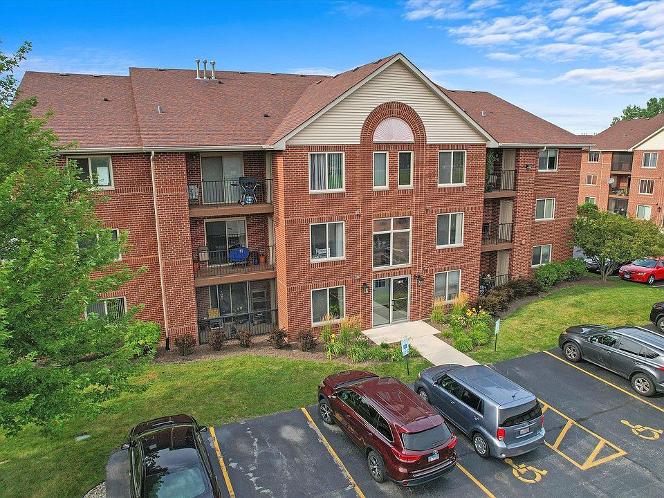 1st image of 6975 Heritage Cir #2-1C