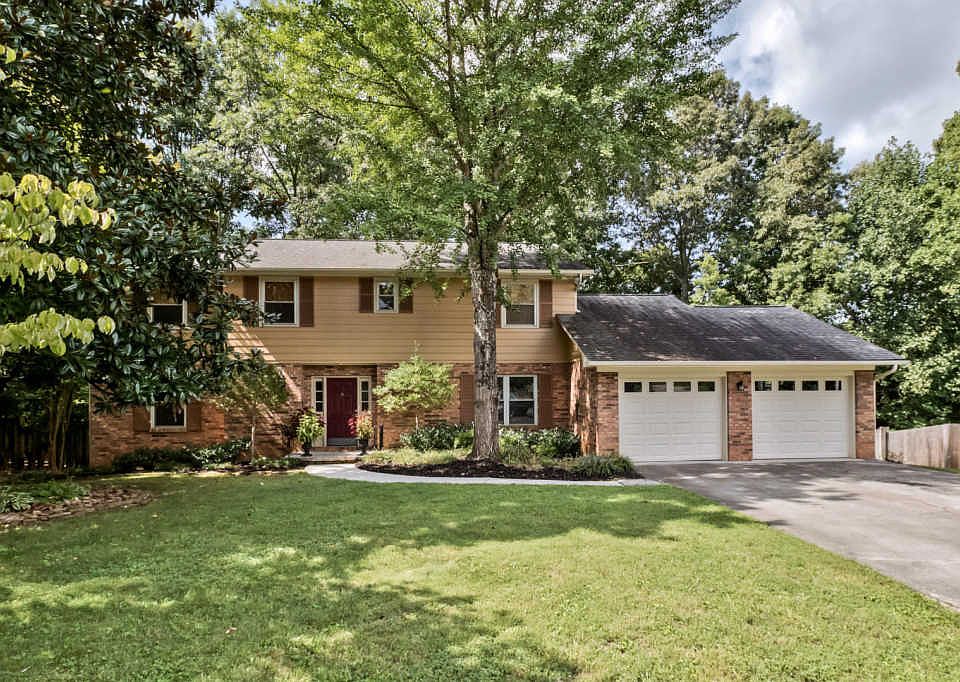 1st image of 8707 Villa Crest Cir