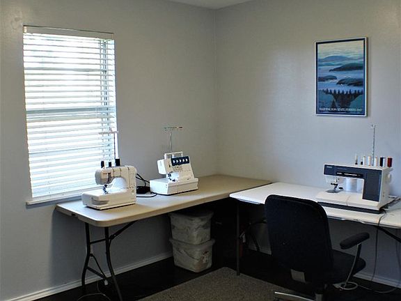 5th image of 8051 County Road 414 W
