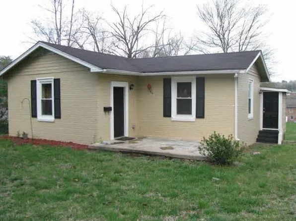144 N Meridian St, Rutherfordton, NC 28139