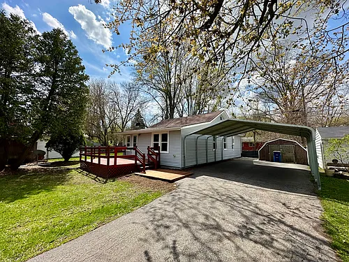 333 Deline Dr Photo 1