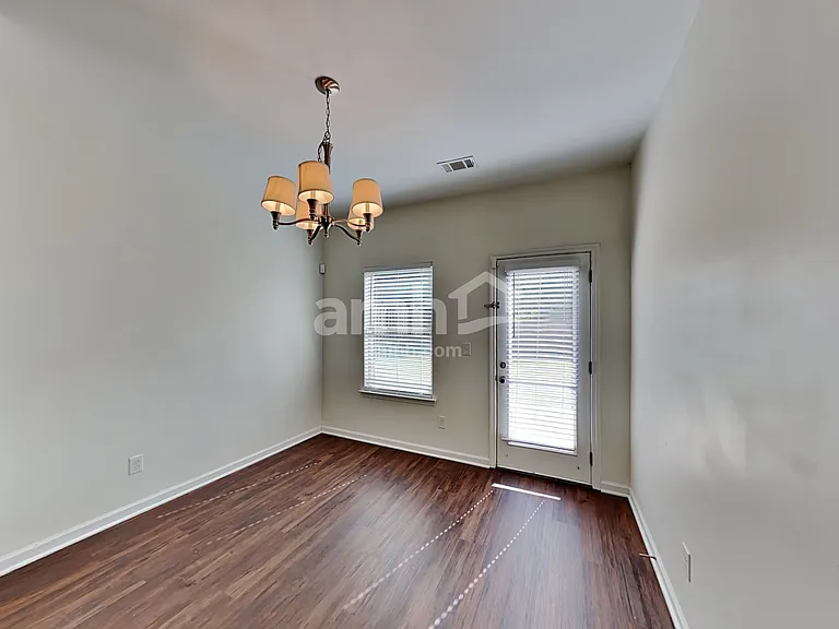 3389 Gardenside Walk — Photo 4