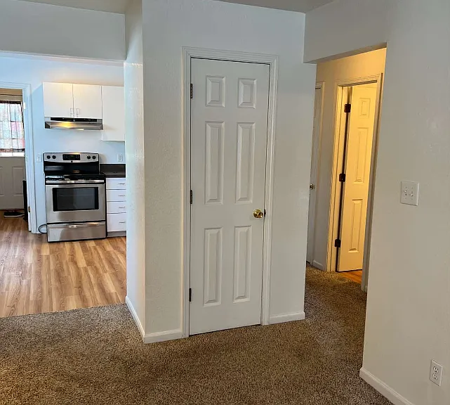 713 Cedar Dr #A — Photo 5