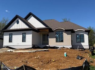 49 Thomas Farm Dr, Louisville, KY