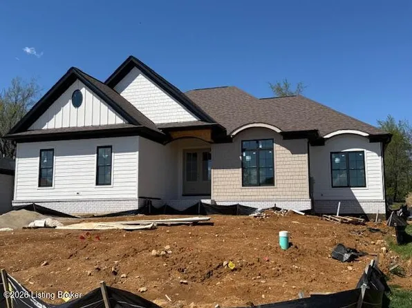 49 Thomas Farm Dr, Louisville, KY 40299