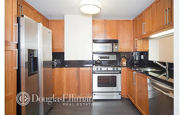 Sold by Douglas Elliman | media 23