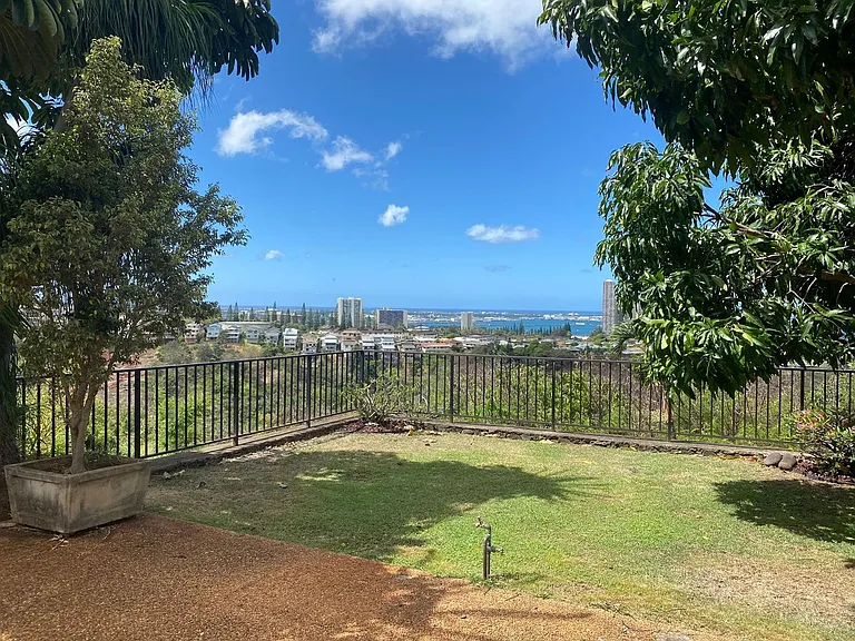 98-604 Kuini St — Photo 30