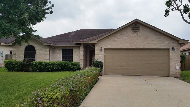 1st image of 5791 Greenwood Dr