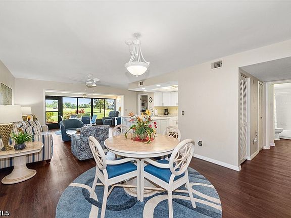 2nd image of 5805 Trailwinds Dr APT 314