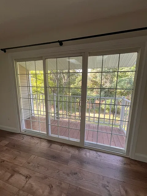 2 bed, 1100 sqft, $3,500 — Photo 2