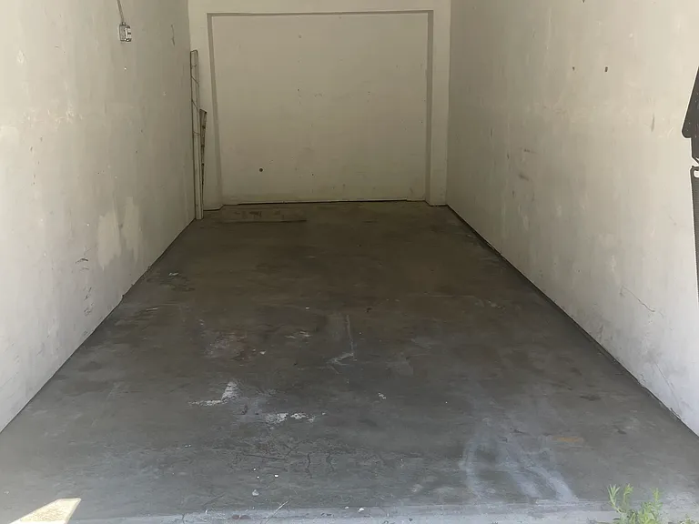 21ft x 9ft garage