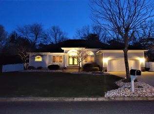 732 Princeton Rd, Lanoka Harbor, NJ 08734