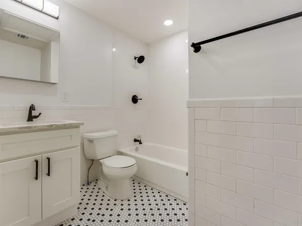 172 Mallory Avenue image 22 of 38