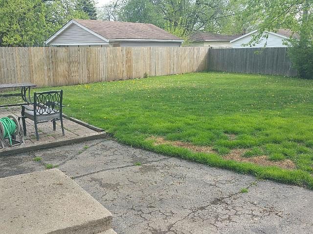 2nd image of 241 E La Porte Dr