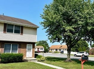 17 Beck Mill Rd, Hanover, PA 17331