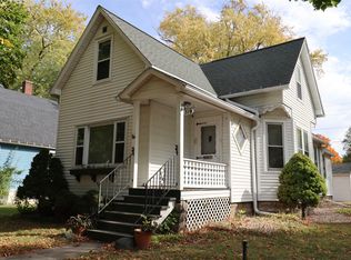 719 11th Ave, Green Bay, WI 54304