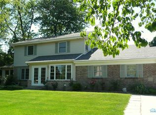 5227 Harroun Rd, Sylvania, OH 43560