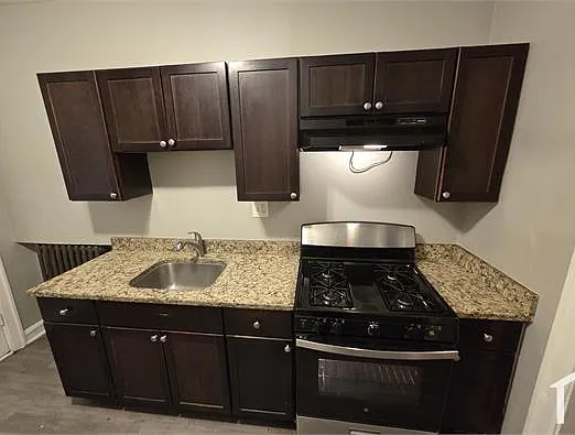 8242 S Vernon Ave #2 — Photo 4