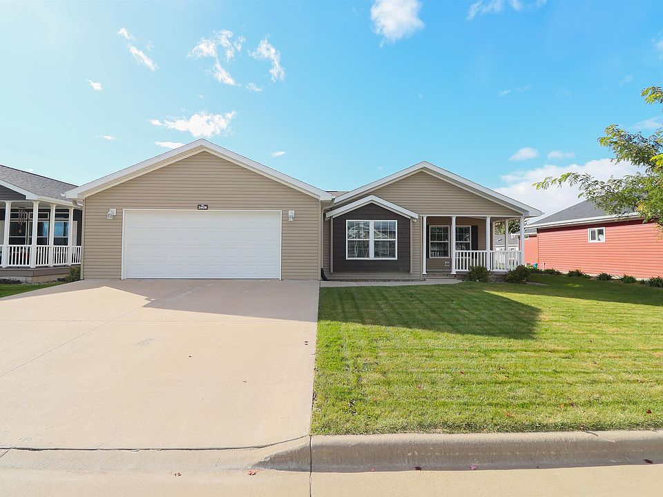 1st image of 3048 Sarah Ln