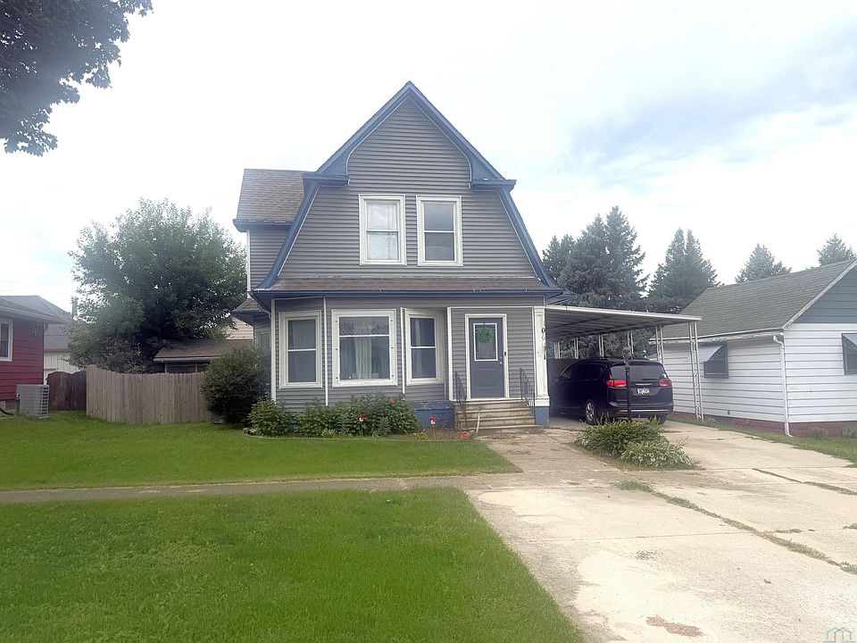 1st image of 106 Crawford St