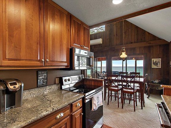 4th image of 997 Lake Ln