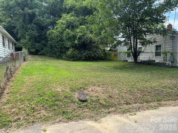 707 Logan St, Gastonia, NC 28052