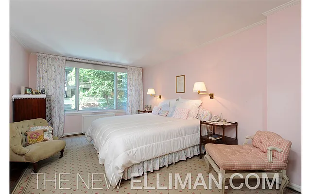 Sold by Douglas Elliman | media 16