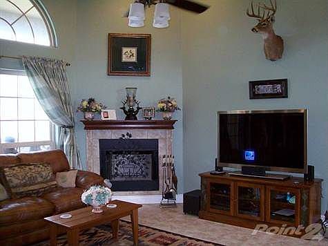 Spacious Living Room Very High Ceiling