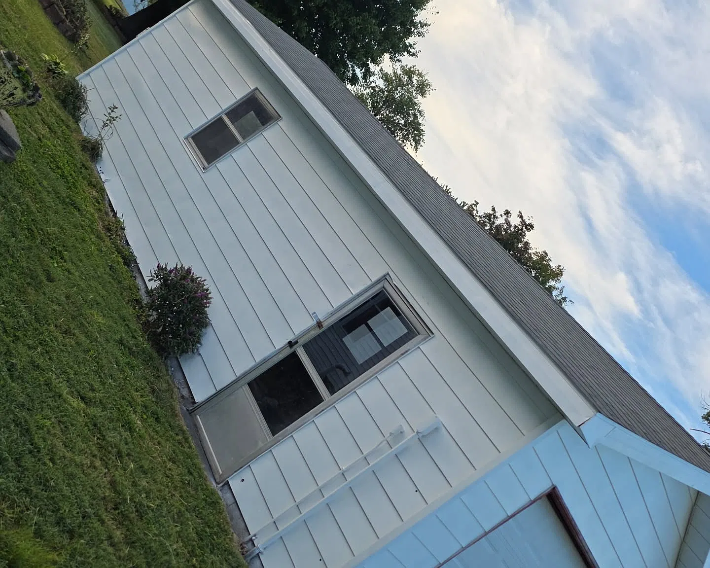 2 bed, 1140 sqft, $1,300 — Photo 2