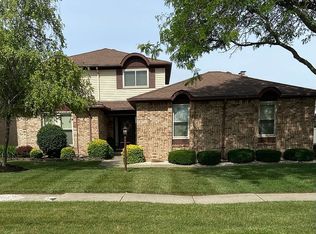 40797 Ruggero St, Clinton Township, MI 48038
