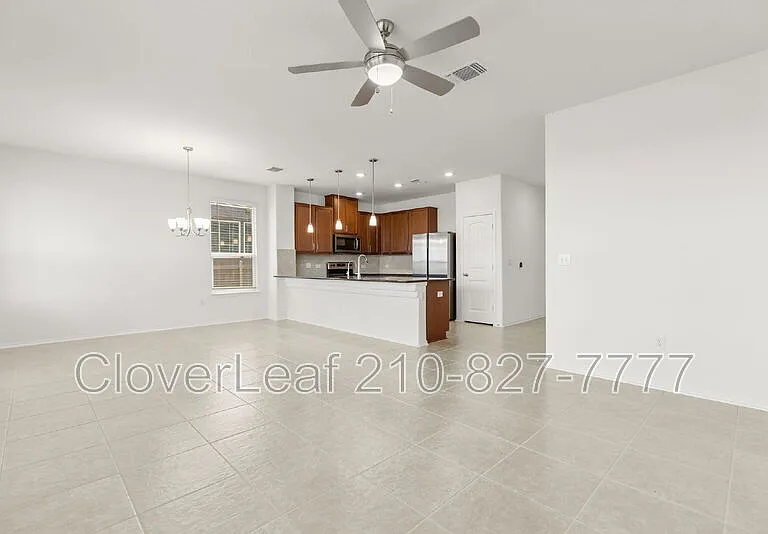 8111 Knoxville Trl — Photo 9