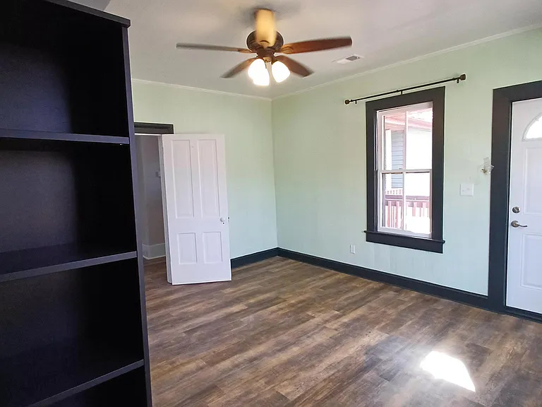 9014 Sudley Rd — Photo 19