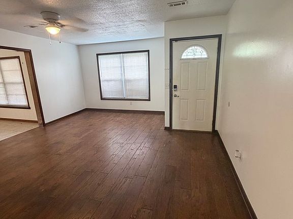 2nd image of 114 Fairview Ln