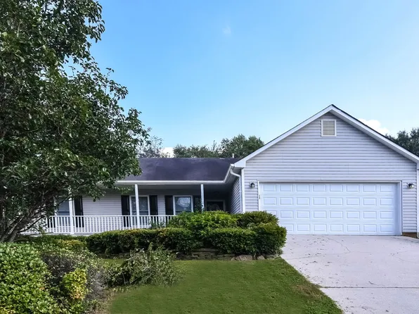 4091 S Fork Dr, Snellville, GA 30039