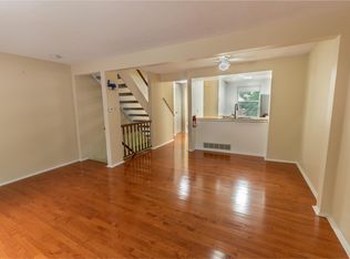 119 Rossmor Ct, Pittsburgh, PA 15229