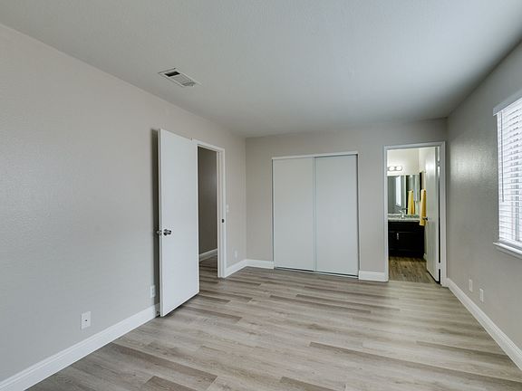 4th image of 905 Scarlet Ridge Dr