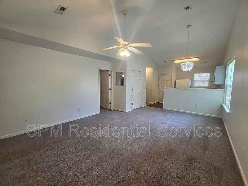 2 bed, 2.0 bath, 930 sqft, $1,500 — Photo 4