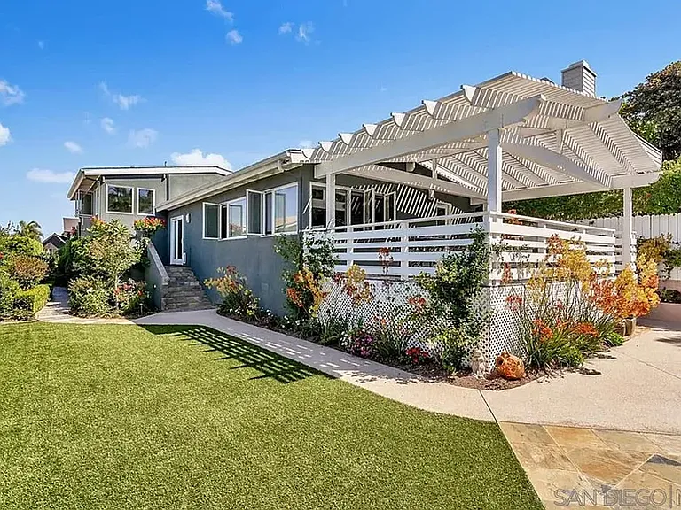 2123 De Mayo Rd — Photo 25