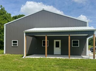 3398 Appleyard Rd, Wamego, KS 66547