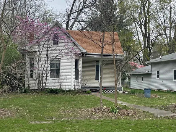 740 E Chambers St, Jacksonville, IL 62650
