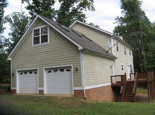 200 Wandering Bear Rd, Charlottesville, VA 22903