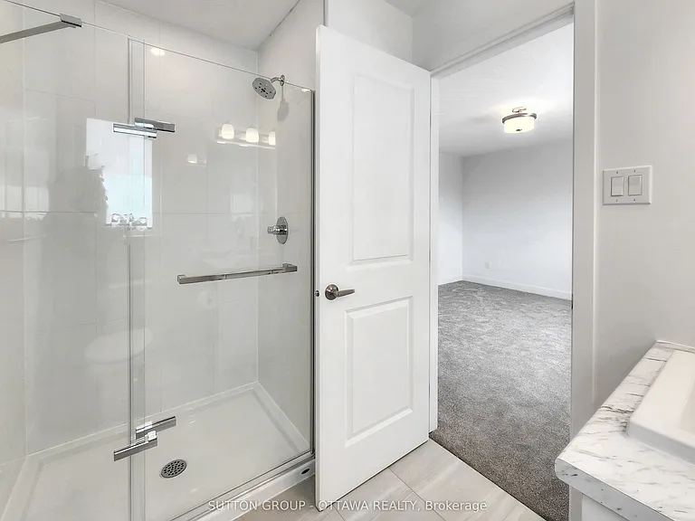 274 Darjeeling Ave — Photo 19