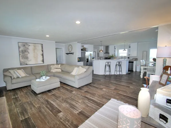 4045 Hillwood Estates Rd, Cedar Hill, TN 37032