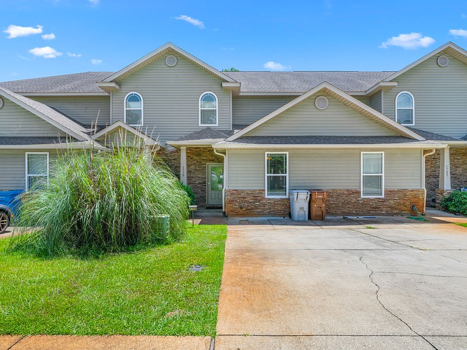 1st image of 1750 Sound Haven Ct