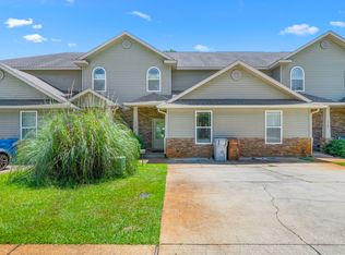 1750 Sound Haven Ct, Navarre, FL 32566
