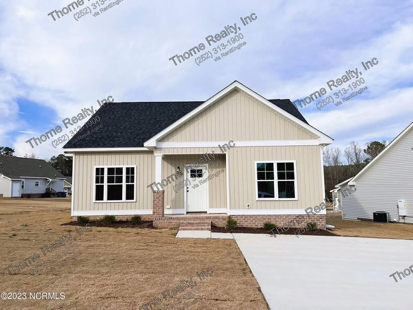 3 bed, 2.0 bath, 1491 sqft, $1,795 — Photo 1